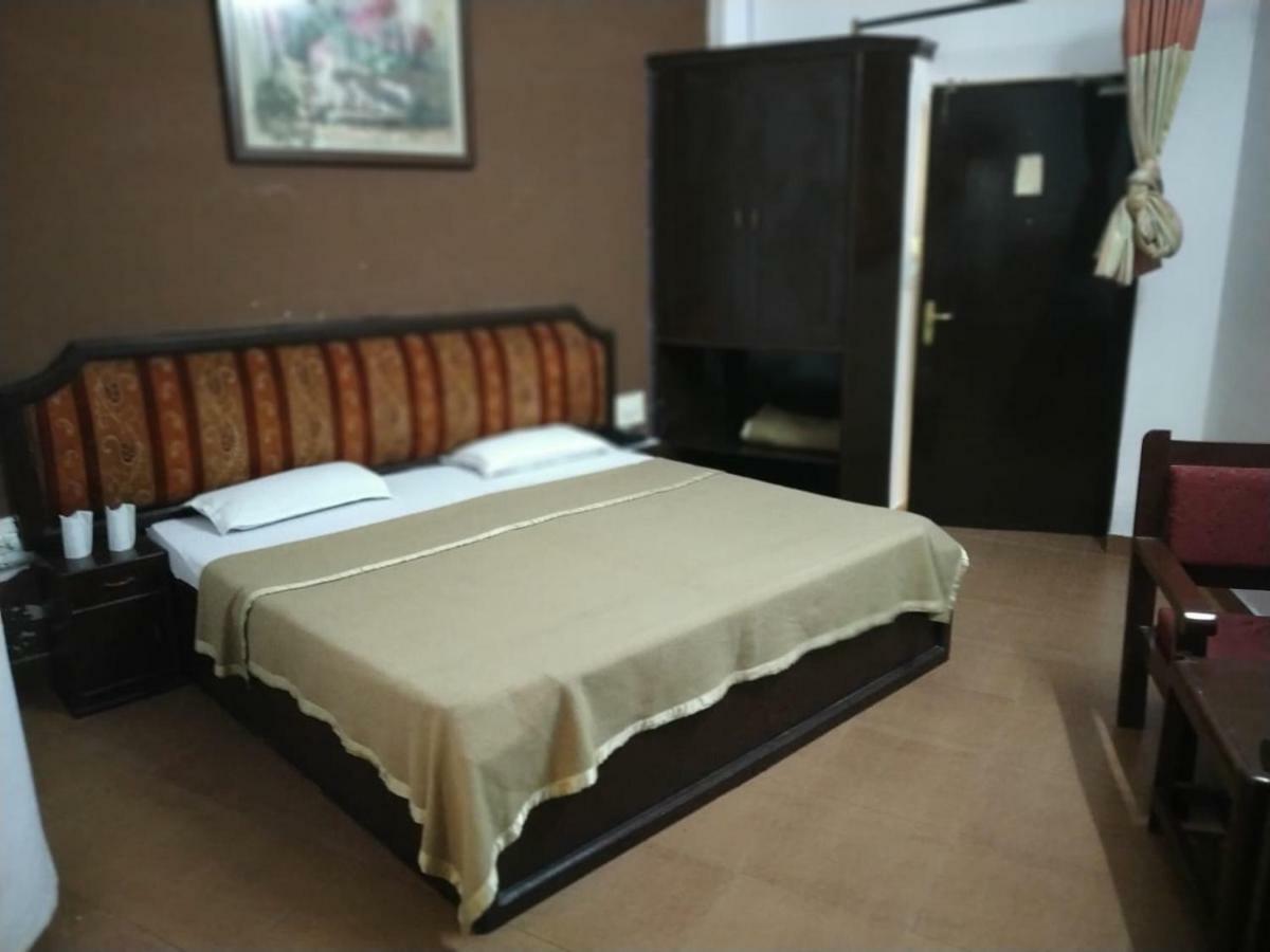 Hotel Ganges Rivera Haridwār Zewnętrze zdjęcie